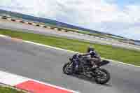 cadwell-no-limits-trackday;cadwell-park;cadwell-park-photographs;cadwell-trackday-photographs;enduro-digital-images;event-digital-images;eventdigitalimages;navarra;no-limits-trackdays;peter-wileman-photography;racing-digital-images;trackday-digital-images;trackday-photos